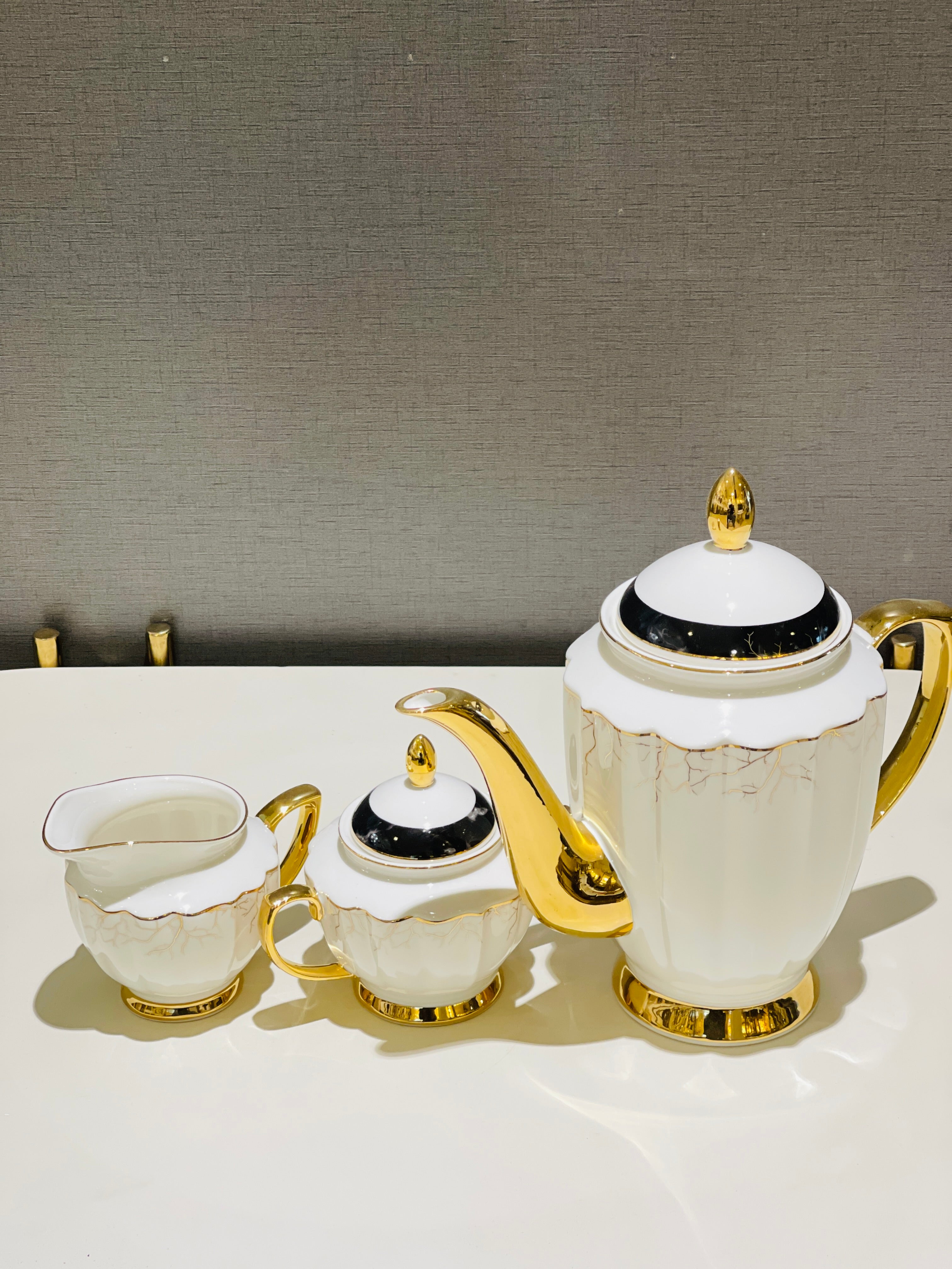Tea Set 24 Pieces