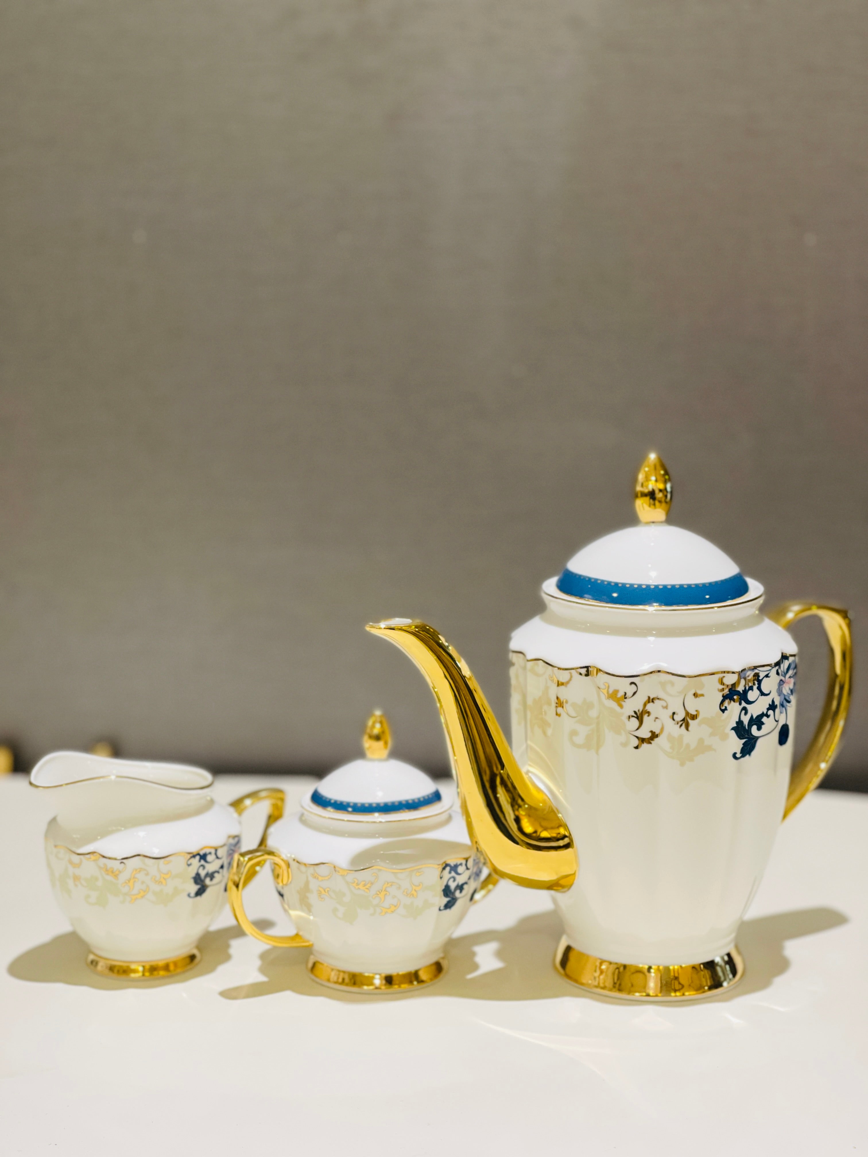 Tea Set 24 Pieces