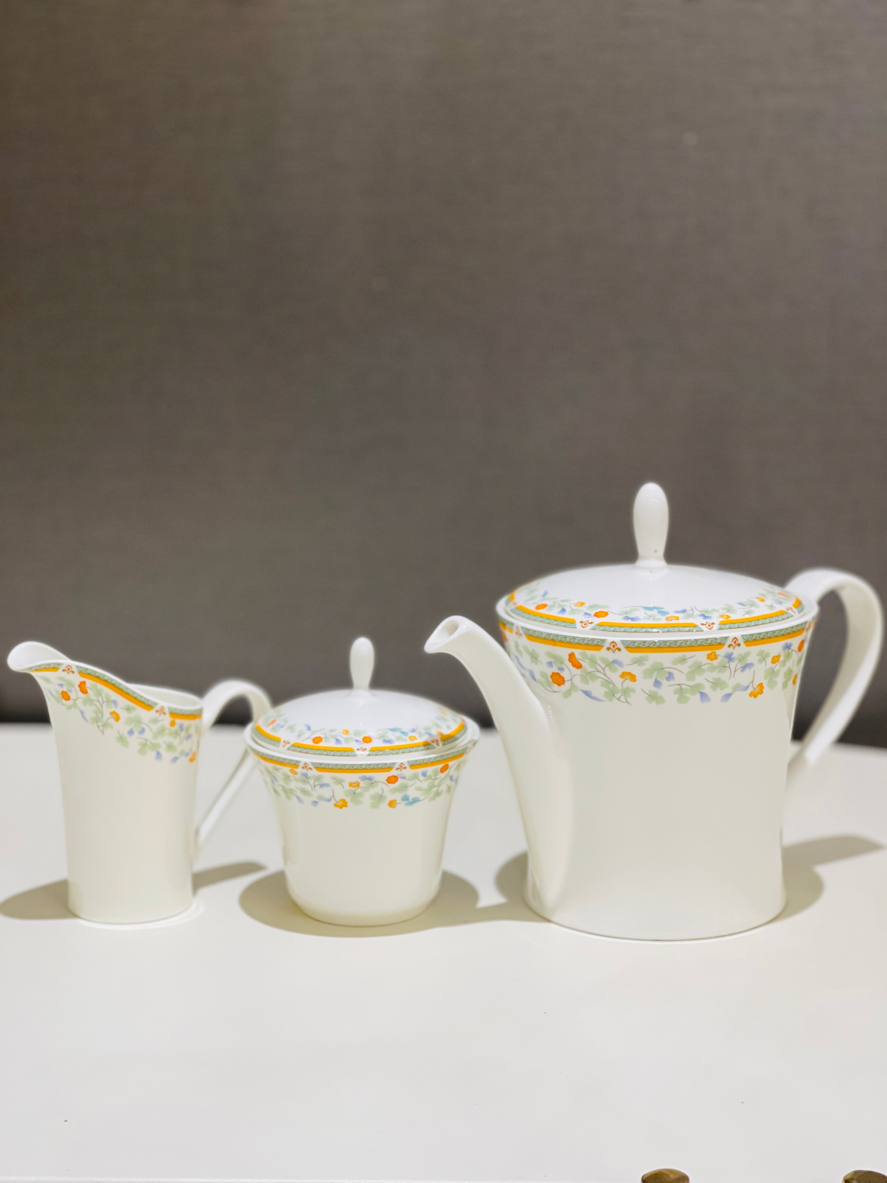 Tea Set 24 Pieces