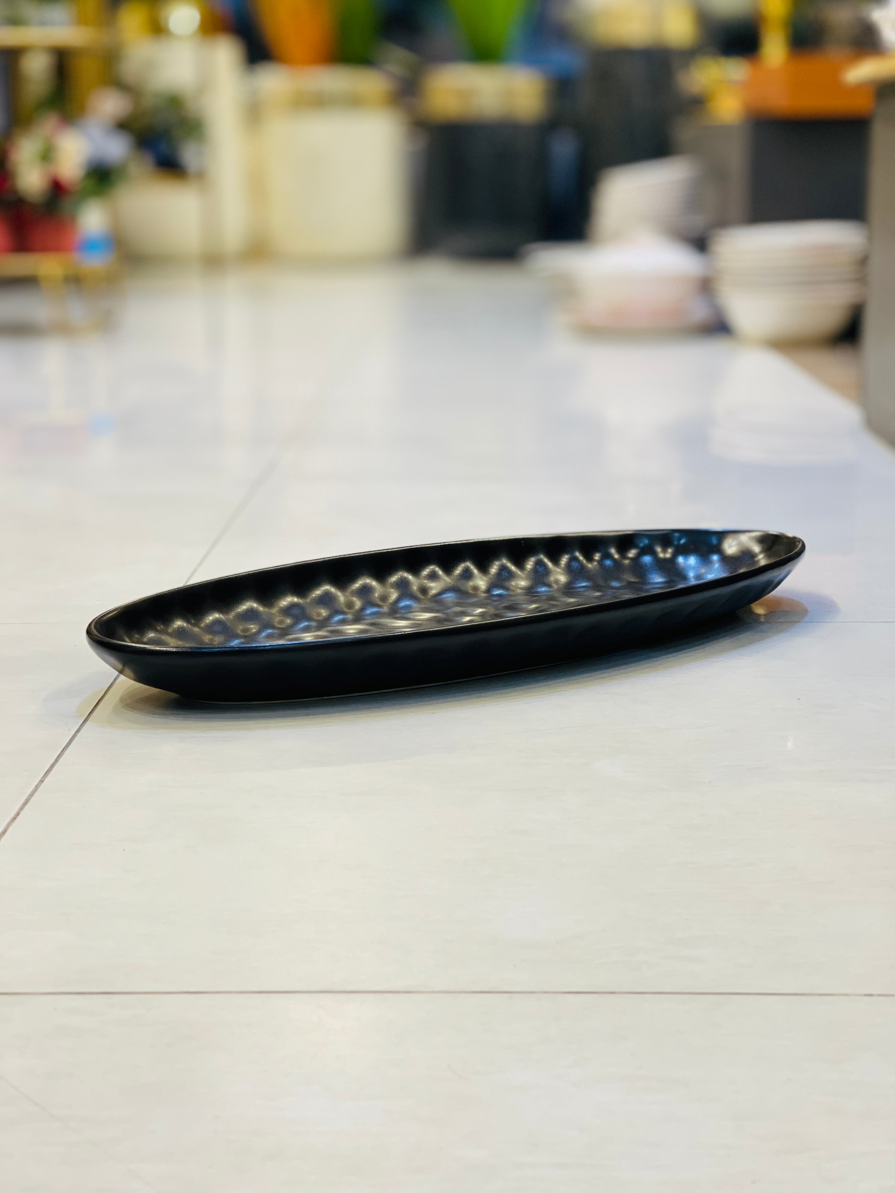 Platter Ceramic Black