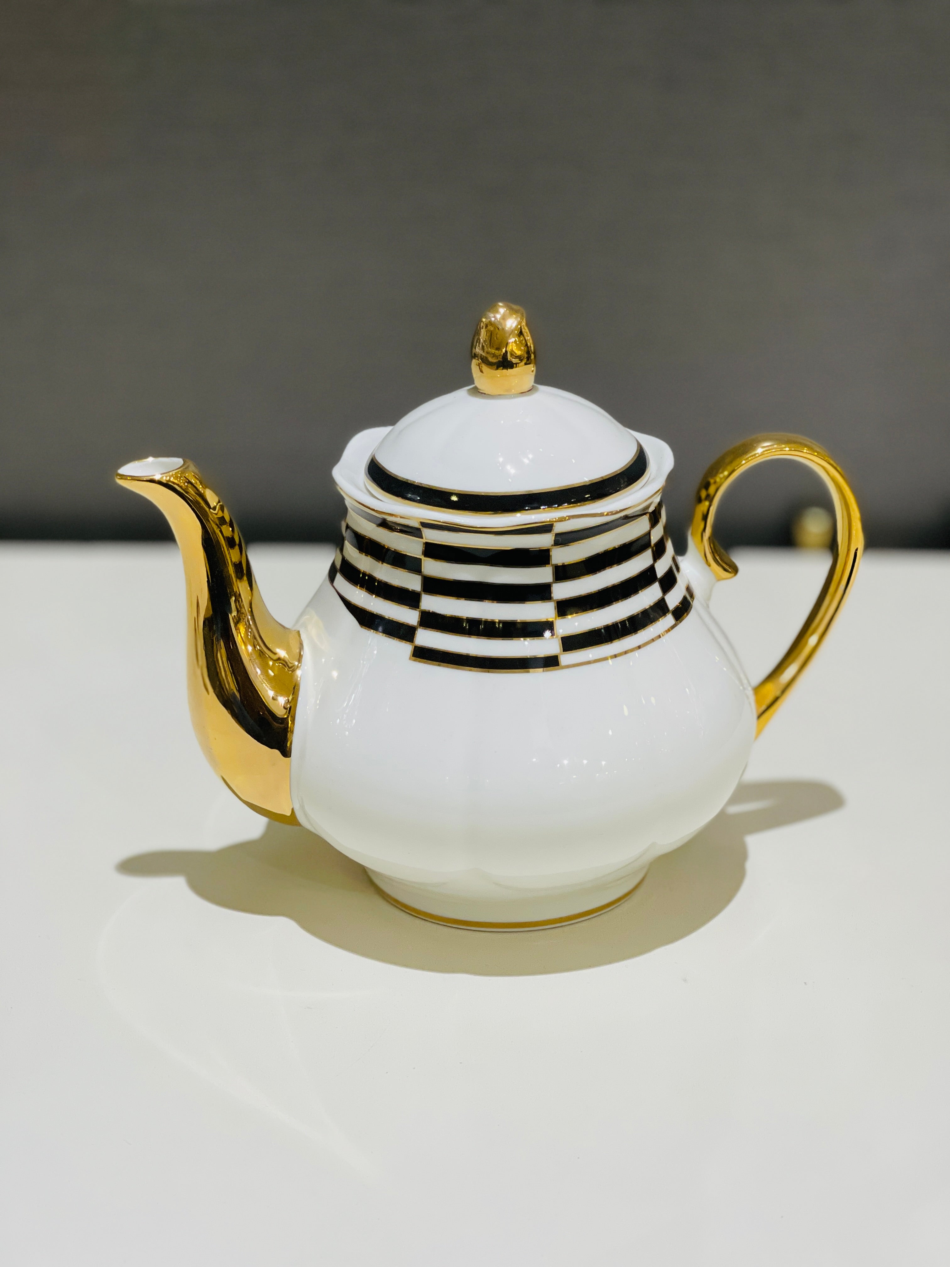 Tea Set 24 Pieces