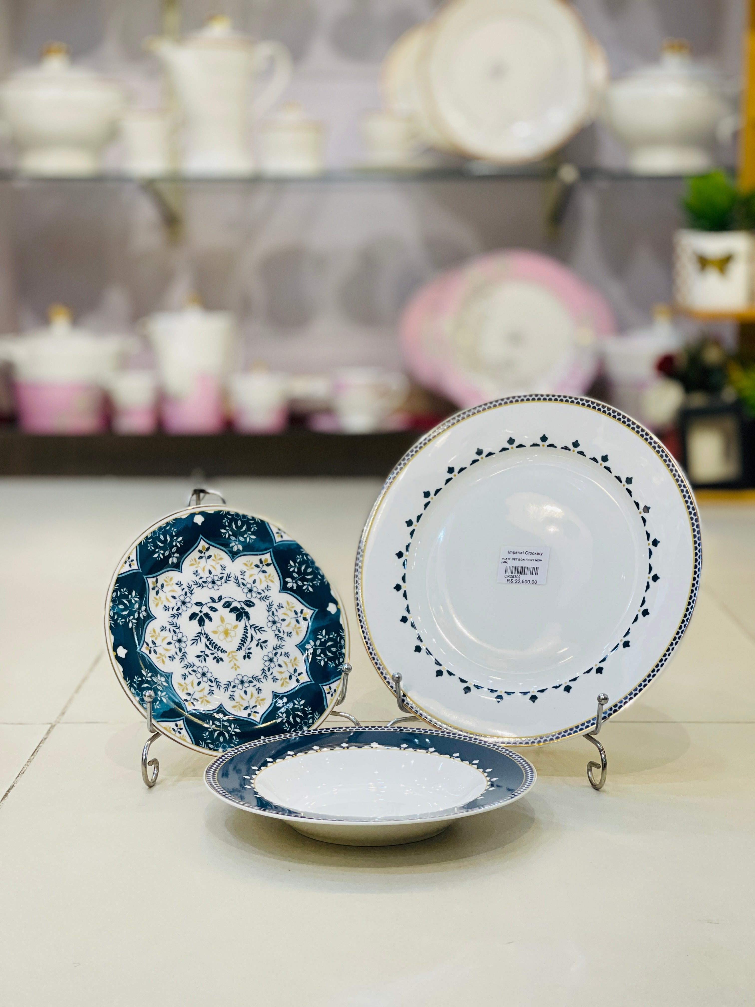 Plate Set Johnson Bros