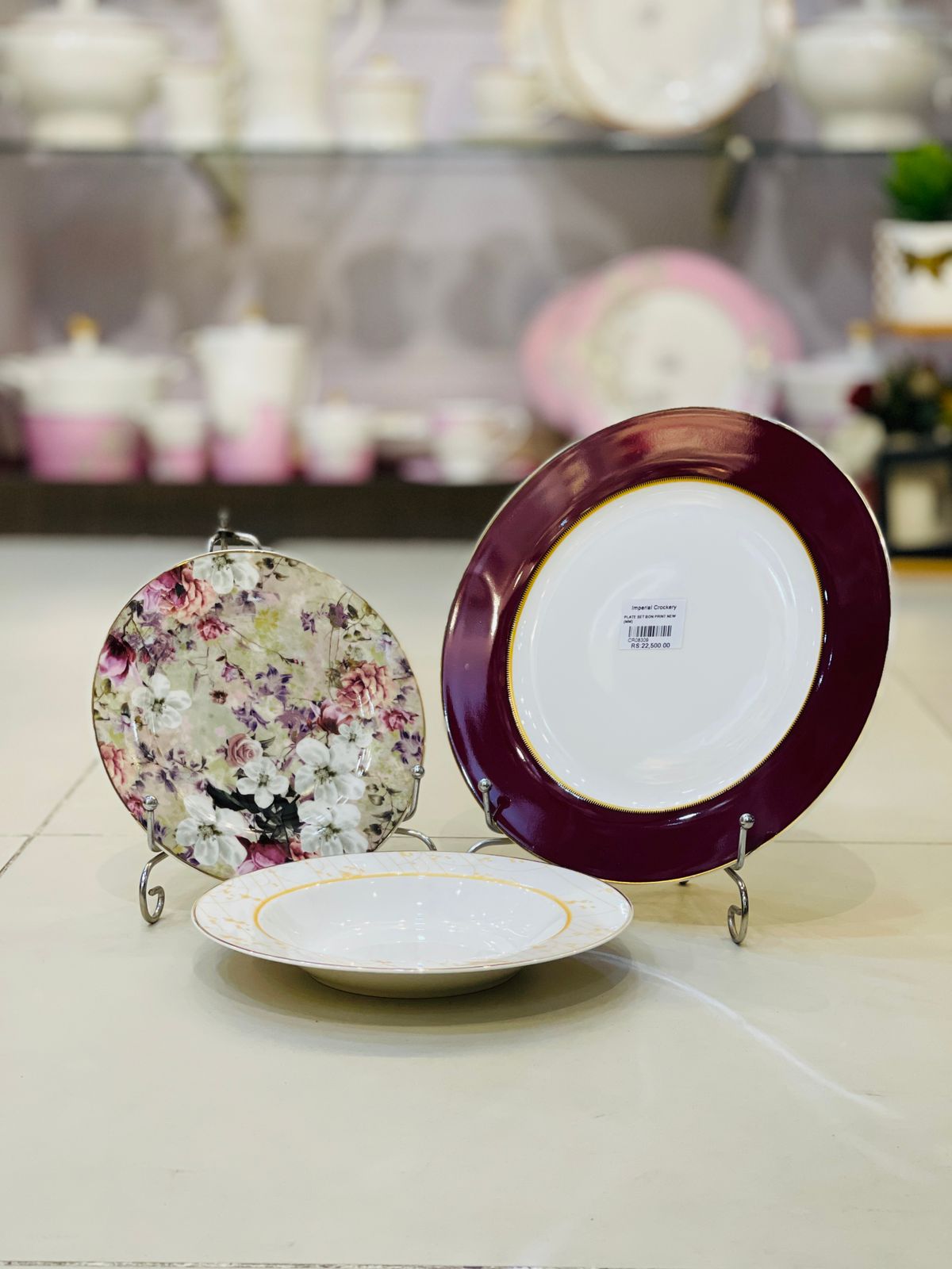 Plate Set Johnson Bros